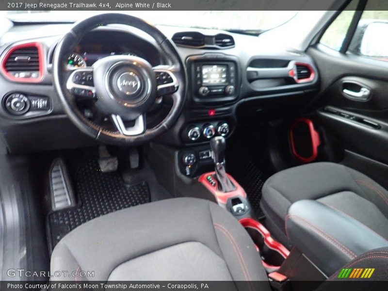 Alpine White / Black 2017 Jeep Renegade Trailhawk 4x4