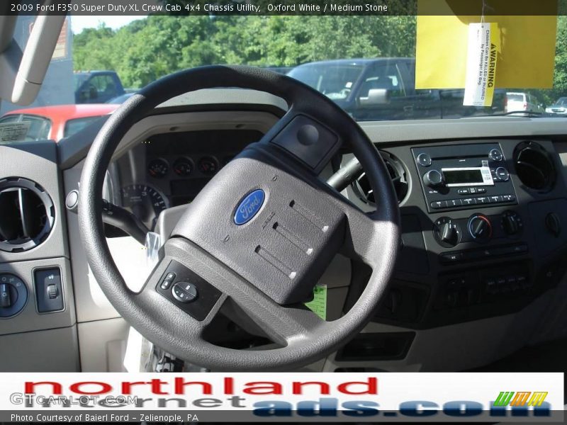 Oxford White / Medium Stone 2009 Ford F350 Super Duty XL Crew Cab 4x4 Chassis Utility