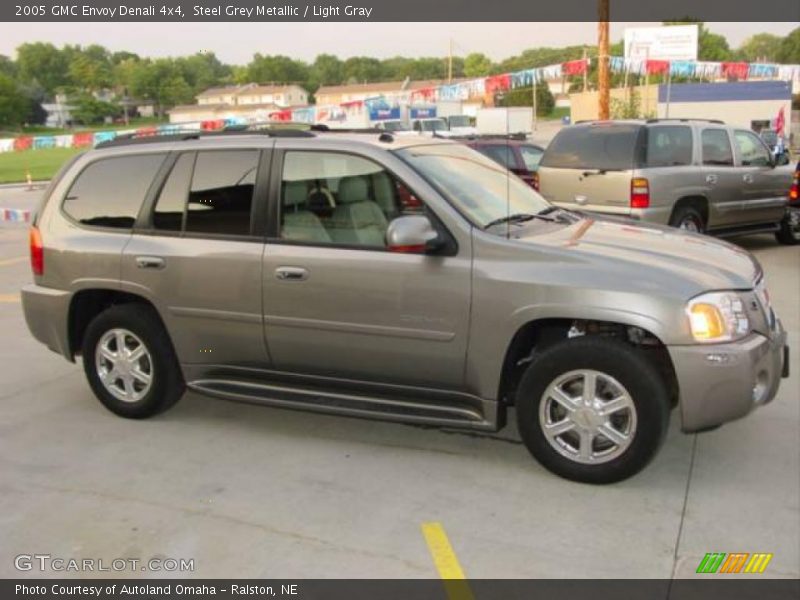 Steel Grey Metallic / Light Gray 2005 GMC Envoy Denali 4x4