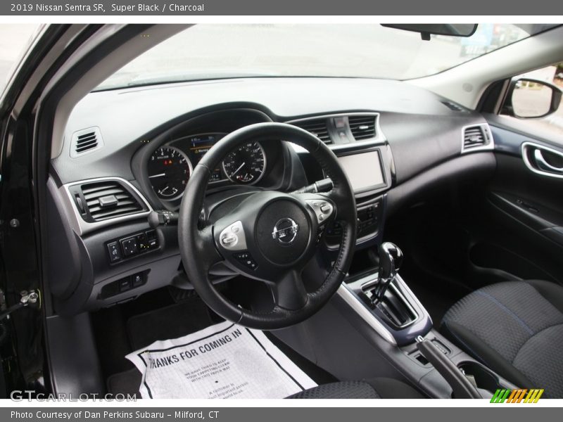 Super Black / Charcoal 2019 Nissan Sentra SR