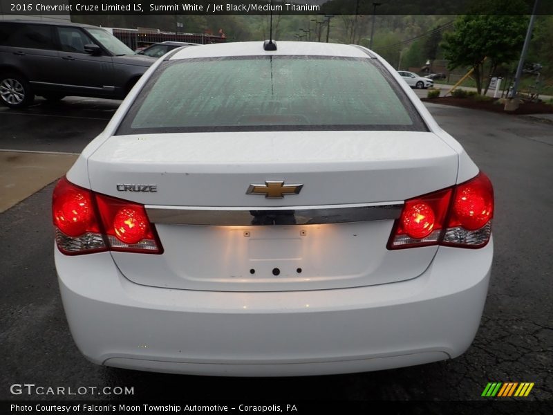 Summit White / Jet Black/Medium Titanium 2016 Chevrolet Cruze Limited LS