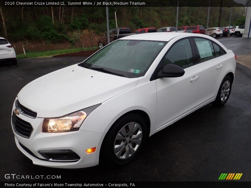 Summit White / Jet Black/Medium Titanium 2016 Chevrolet Cruze Limited LS
