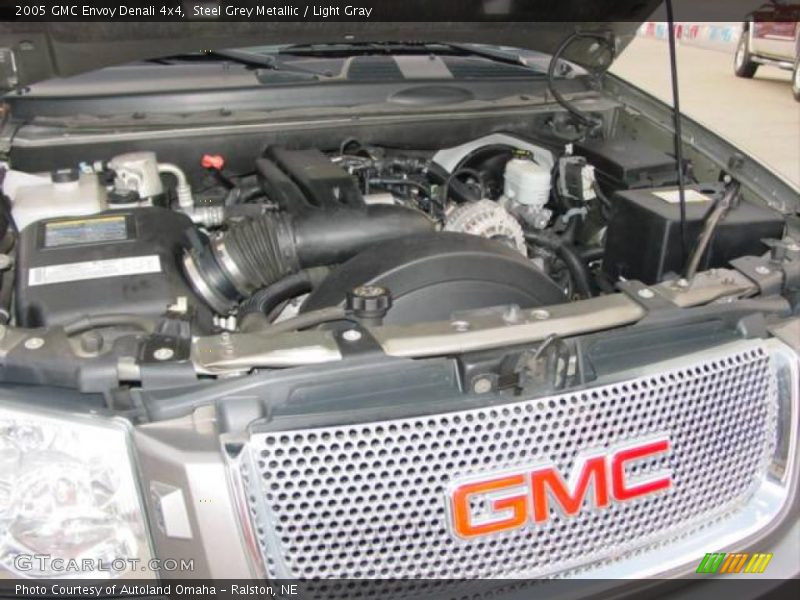 Steel Grey Metallic / Light Gray 2005 GMC Envoy Denali 4x4