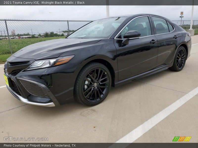 Midnight Black Metallic / Black 2021 Toyota Camry XSE