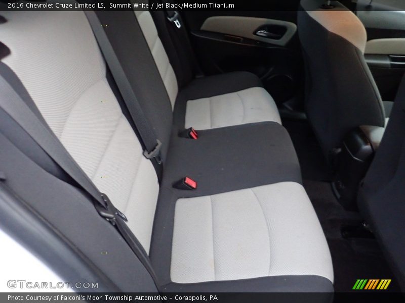 Summit White / Jet Black/Medium Titanium 2016 Chevrolet Cruze Limited LS