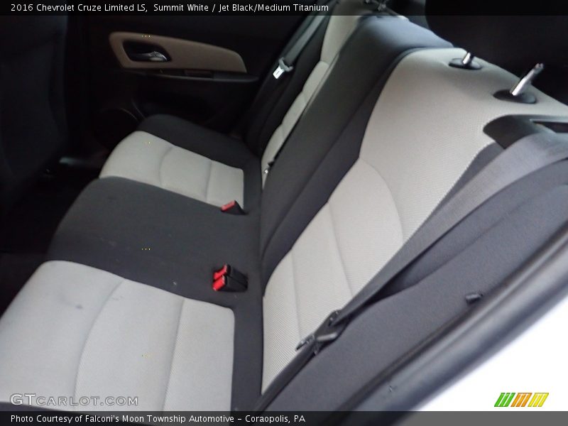 Summit White / Jet Black/Medium Titanium 2016 Chevrolet Cruze Limited LS