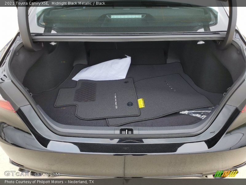 Midnight Black Metallic / Black 2021 Toyota Camry XSE