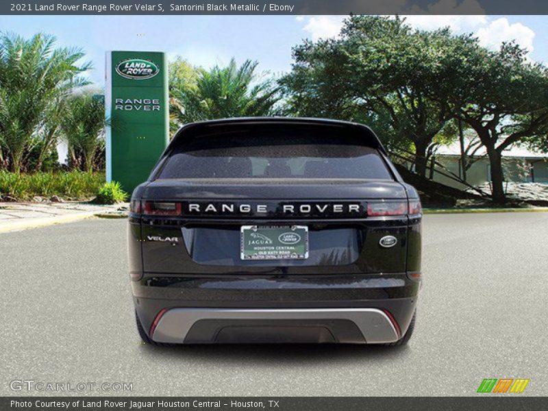 Santorini Black Metallic / Ebony 2021 Land Rover Range Rover Velar S