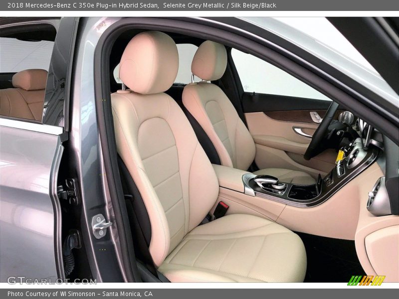 Selenite Grey Metallic / Silk Beige/Black 2018 Mercedes-Benz C 350e Plug-in Hybrid Sedan