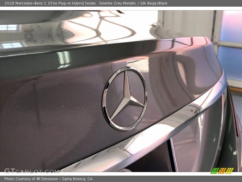 Selenite Grey Metallic / Silk Beige/Black 2018 Mercedes-Benz C 350e Plug-in Hybrid Sedan