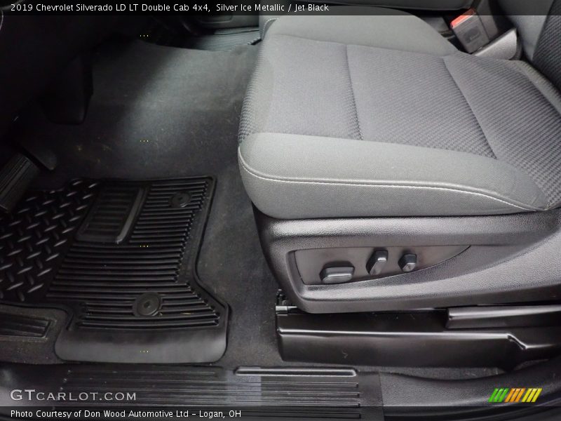 Silver Ice Metallic / Jet Black 2019 Chevrolet Silverado LD LT Double Cab 4x4