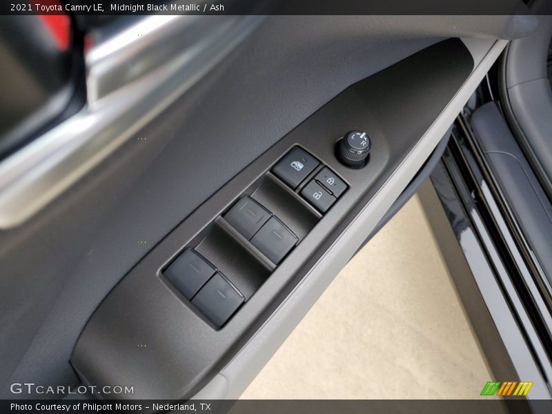 Midnight Black Metallic / Ash 2021 Toyota Camry LE