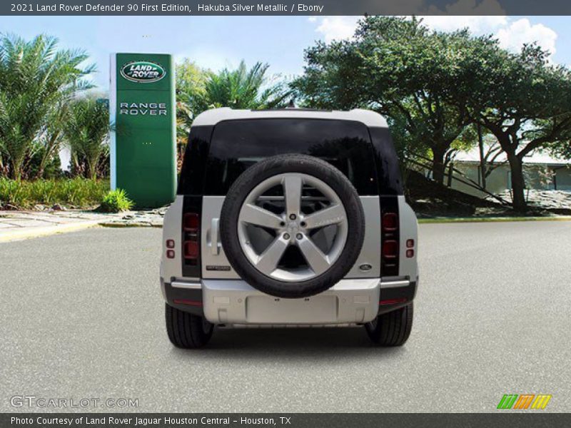 Hakuba Silver Metallic / Ebony 2021 Land Rover Defender 90 First Edition
