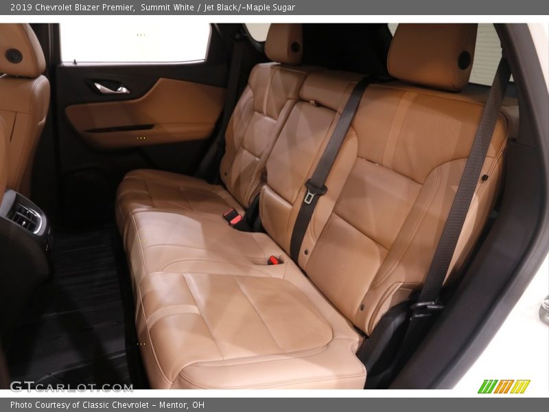 Summit White / Jet Black/­Maple Sugar 2019 Chevrolet Blazer Premier