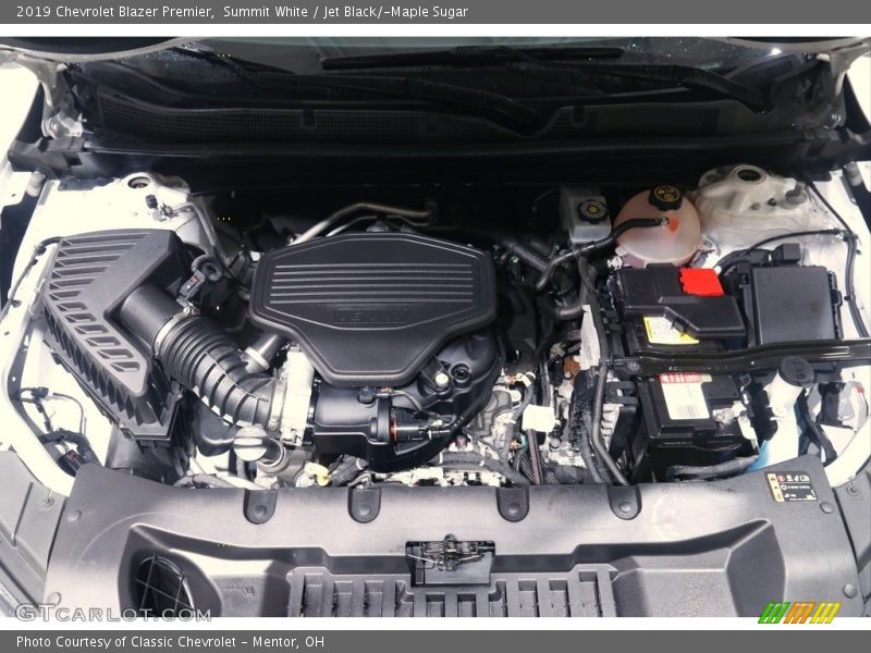 Summit White / Jet Black/­Maple Sugar 2019 Chevrolet Blazer Premier