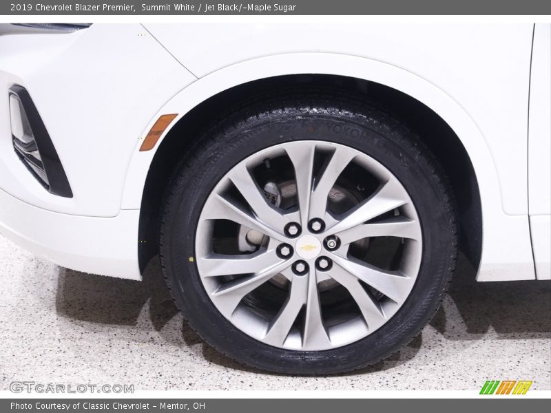 Summit White / Jet Black/­Maple Sugar 2019 Chevrolet Blazer Premier