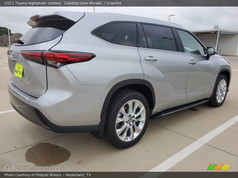 Celestial Silver Metallic / Graphite 2021 Toyota Highlander Limited