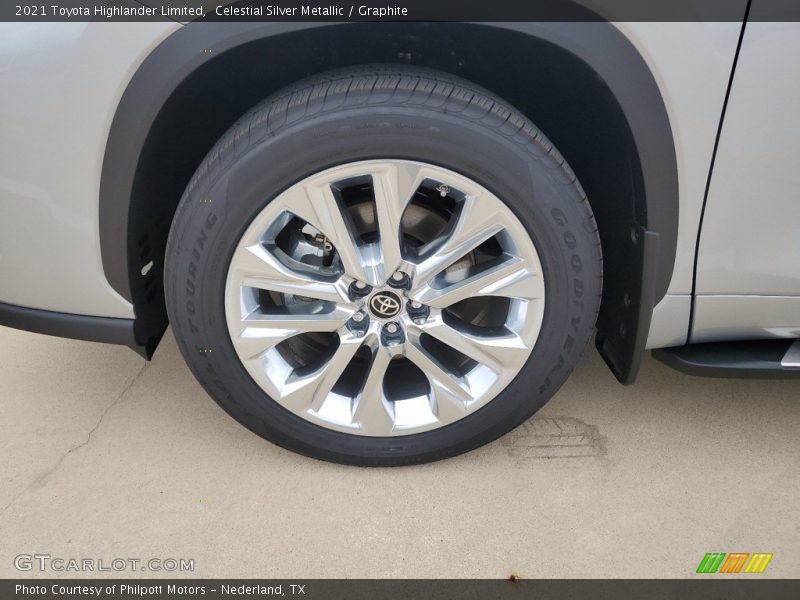 Celestial Silver Metallic / Graphite 2021 Toyota Highlander Limited
