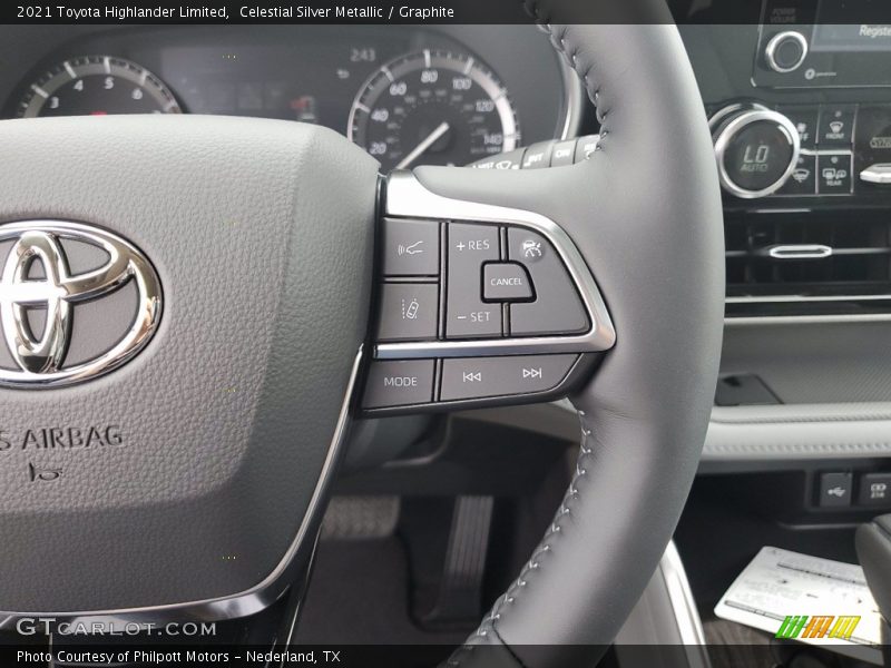 Celestial Silver Metallic / Graphite 2021 Toyota Highlander Limited