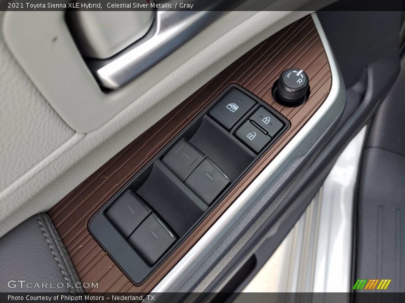 Celestial Silver Metallic / Gray 2021 Toyota Sienna XLE Hybrid