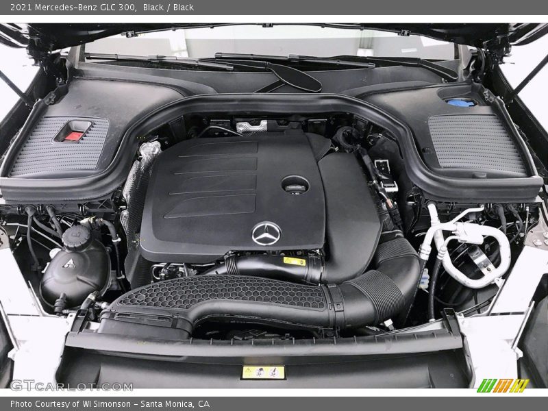 Black / Black 2021 Mercedes-Benz GLC 300