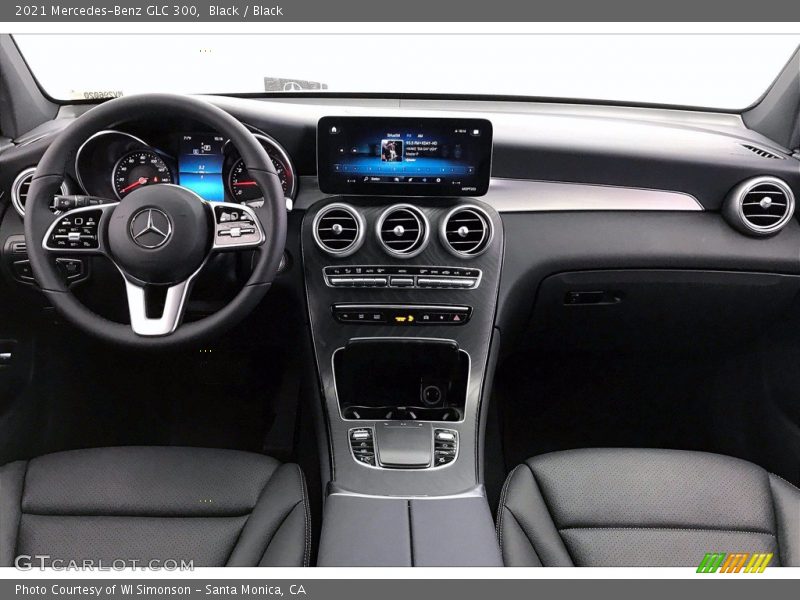 Black / Black 2021 Mercedes-Benz GLC 300
