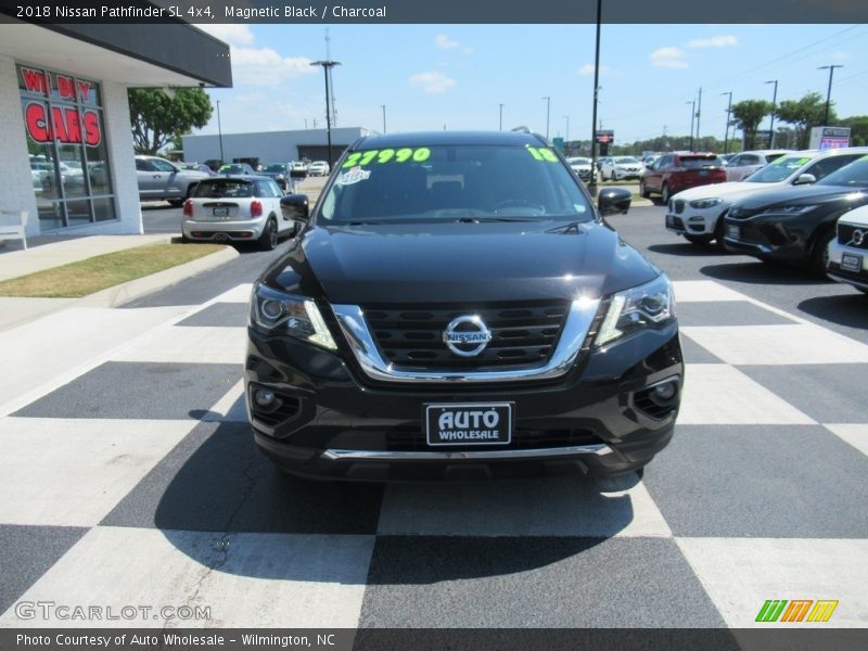 Magnetic Black / Charcoal 2018 Nissan Pathfinder SL 4x4