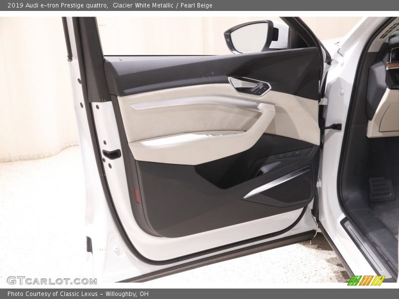 Door Panel of 2019 e-tron Prestige quattro