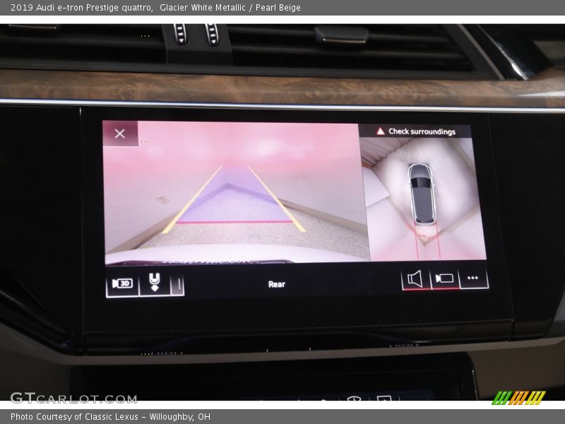 Glacier White Metallic / Pearl Beige 2019 Audi e-tron Prestige quattro