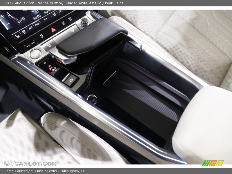  2019 e-tron Prestige quattro 1 Speed Automatic Shifter