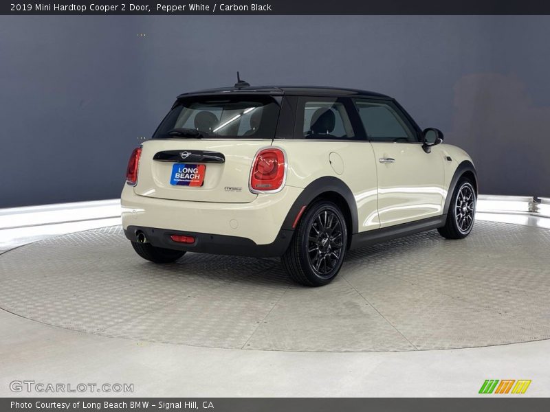 Pepper White / Carbon Black 2019 Mini Hardtop Cooper 2 Door