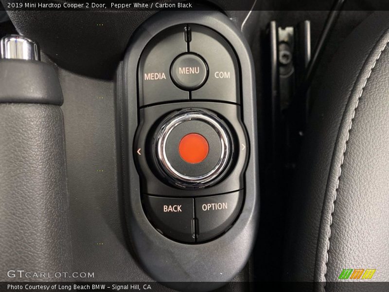 Pepper White / Carbon Black 2019 Mini Hardtop Cooper 2 Door