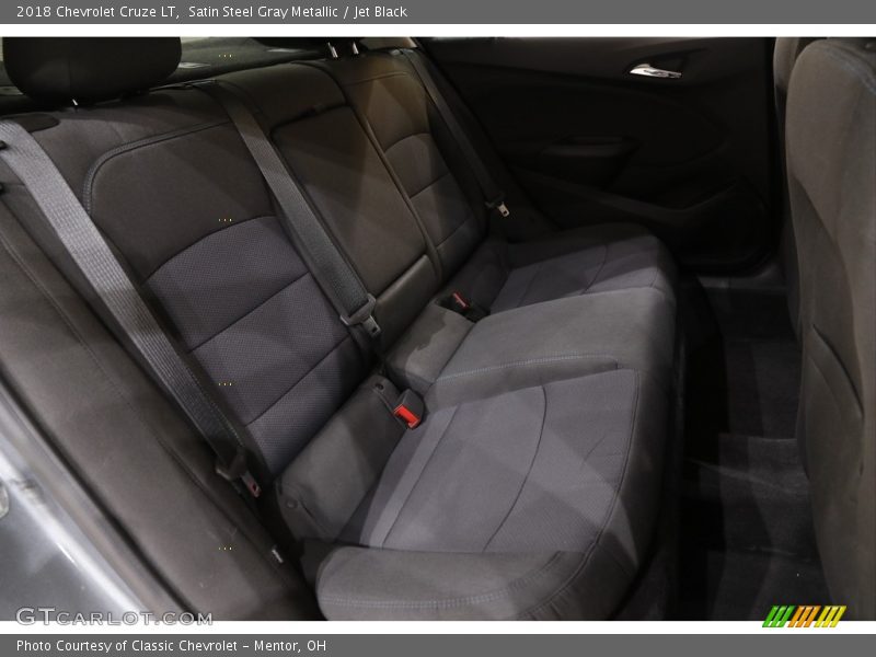 Satin Steel Gray Metallic / Jet Black 2018 Chevrolet Cruze LT