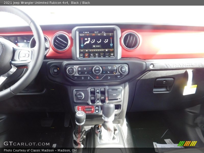 Black / Black 2021 Jeep Wrangler Unlimited Rubicon 4x4