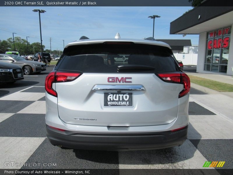 Quicksilver Metallic / Jet Black 2020 GMC Terrain SLE