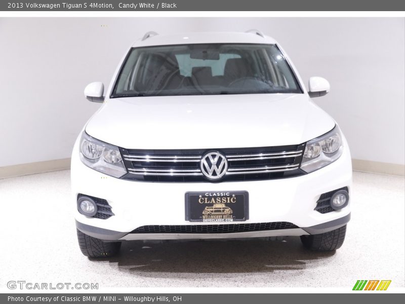 Candy White / Black 2013 Volkswagen Tiguan S 4Motion