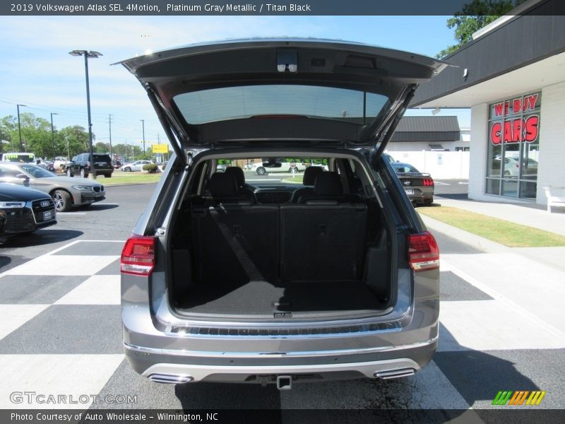 Platinum Gray Metallic / Titan Black 2019 Volkswagen Atlas SEL 4Motion