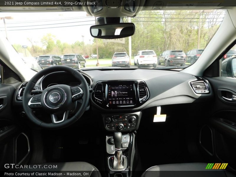 Sting-Gray / Black 2021 Jeep Compass Limited 4x4