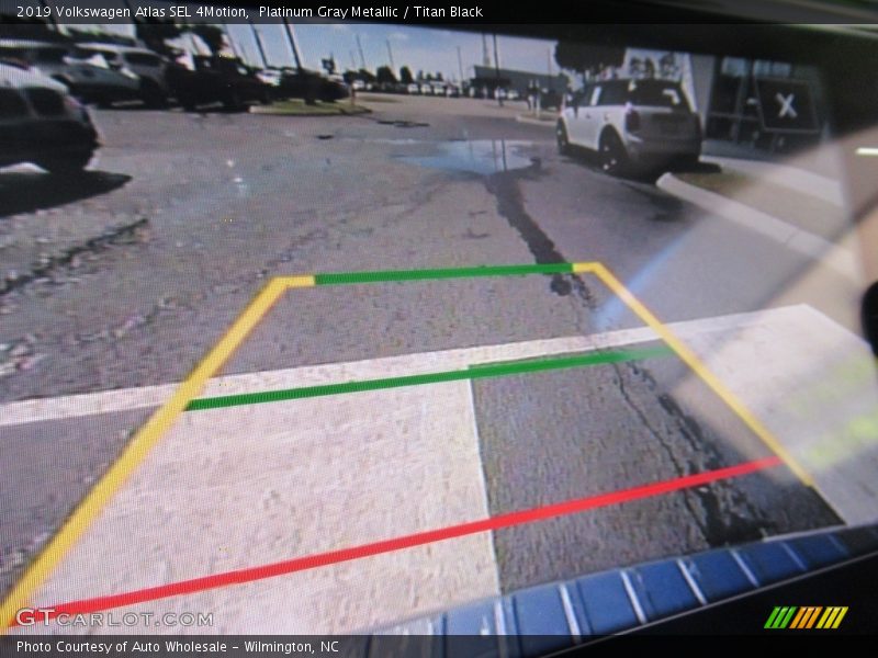 Platinum Gray Metallic / Titan Black 2019 Volkswagen Atlas SEL 4Motion