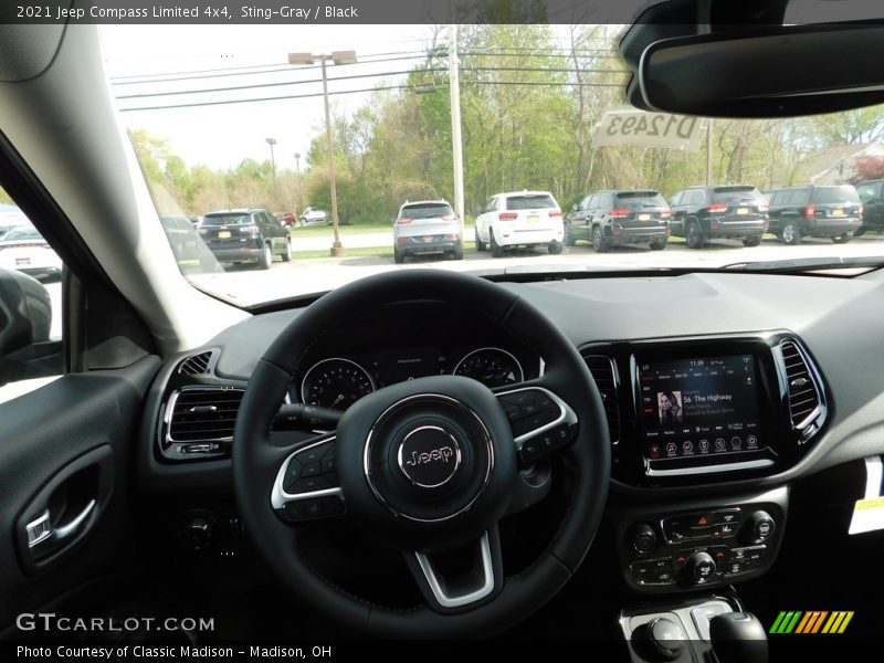 Sting-Gray / Black 2021 Jeep Compass Limited 4x4
