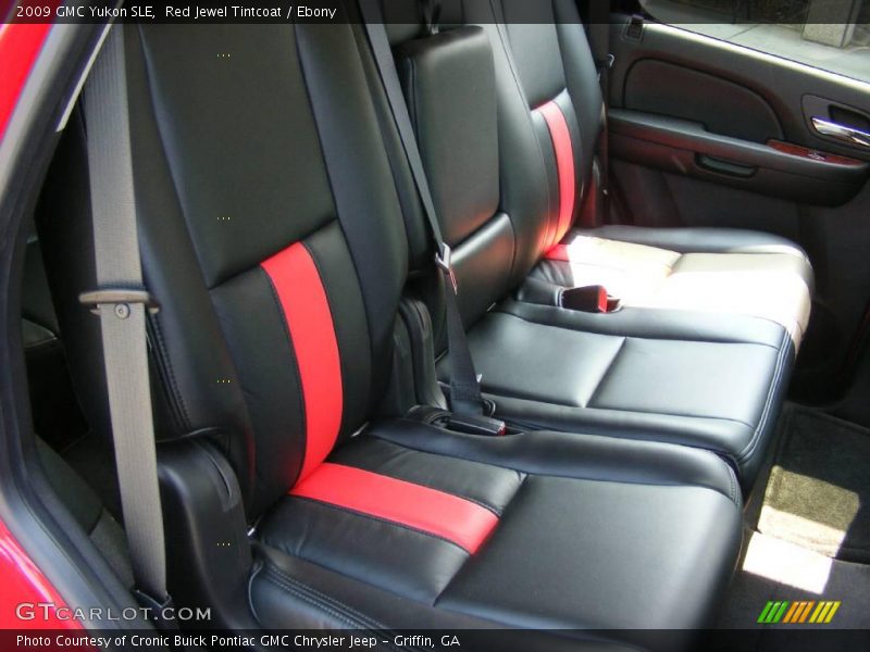 Red Jewel Tintcoat / Ebony 2009 GMC Yukon SLE