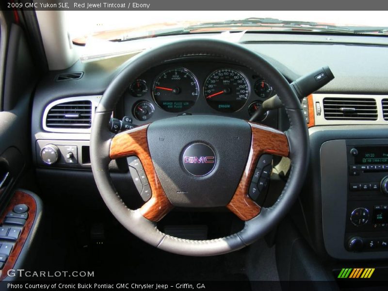 Red Jewel Tintcoat / Ebony 2009 GMC Yukon SLE