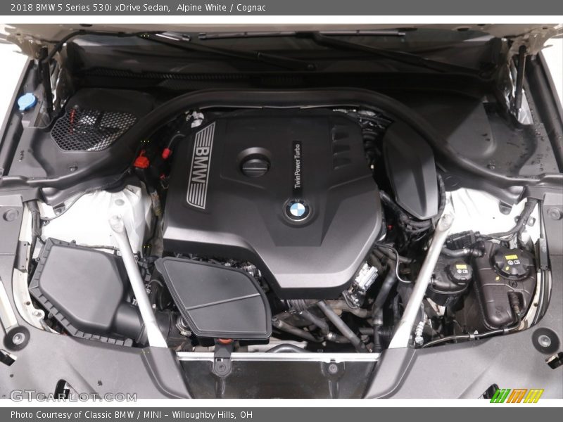 Alpine White / Cognac 2018 BMW 5 Series 530i xDrive Sedan