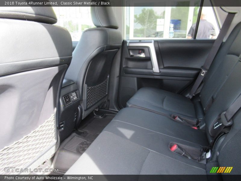 Classic Silver Metallic / Black 2018 Toyota 4Runner Limited