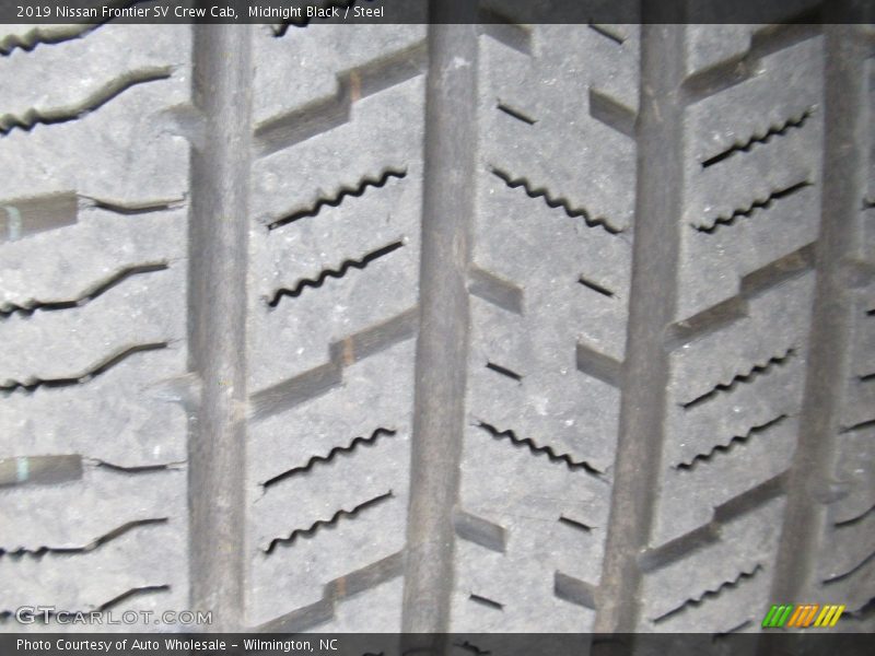 Midnight Black / Steel 2019 Nissan Frontier SV Crew Cab