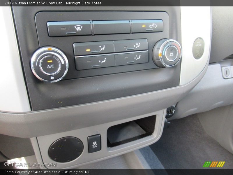 Midnight Black / Steel 2019 Nissan Frontier SV Crew Cab