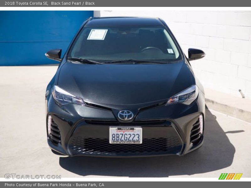 Black Sand Pearl / Black 2018 Toyota Corolla SE