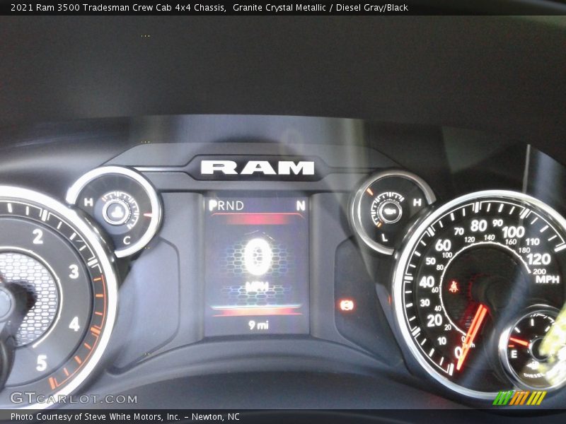  2021 3500 Tradesman Crew Cab 4x4 Chassis Tradesman Crew Cab 4x4 Chassis Gauges