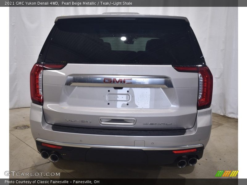 Pearl Beige Metallic / Teak/­Light Shale 2021 GMC Yukon Denali 4WD