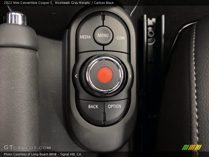 Controls of 2022 Convertible Cooper S
